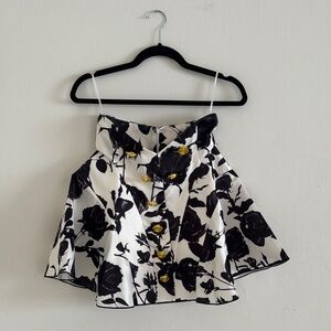 Commense NWT brand new never work Floral Black and White Skirt with Gold Accents